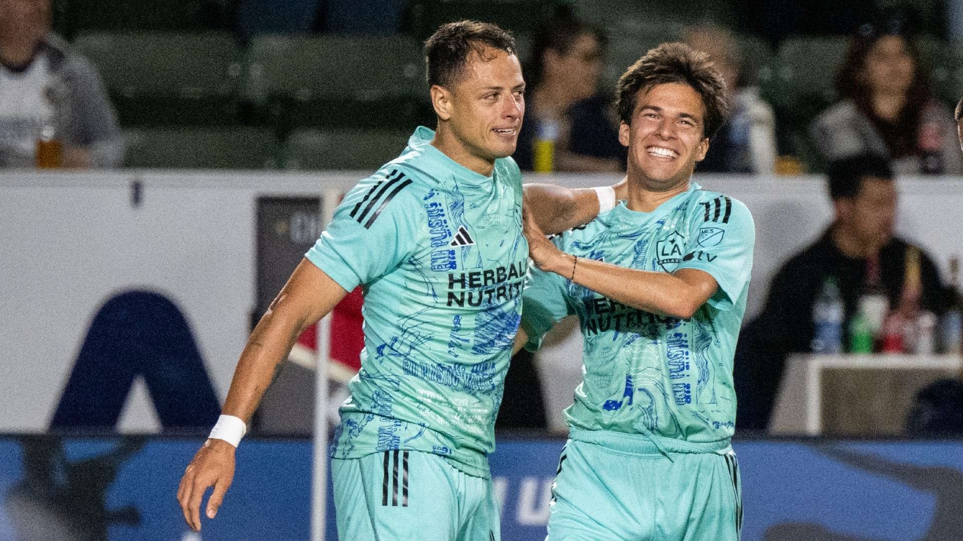 平时热爱踢 平时热爱踢